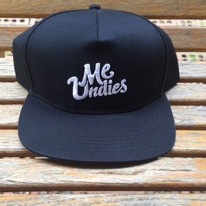 MeUndies black & Purple SnapBack hat full 6 panel cap NWOT